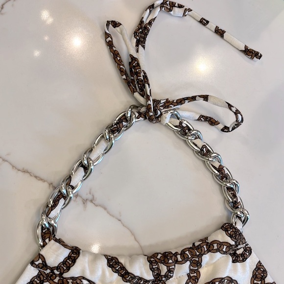 Michael Kors Summer Top. Cream with brown chain design. Size M Ties on neck - Picture 13 of 15